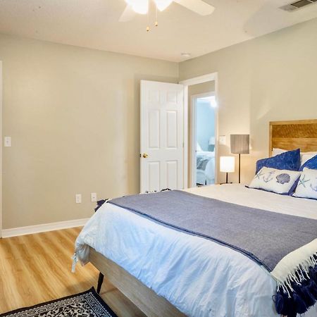 Life'S A Breeze! Updated 3B Home 10 Min To Beach! Gulf Breeze Esterno foto