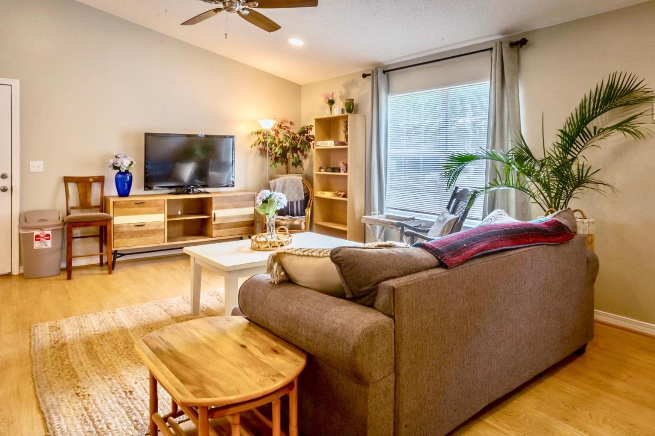 Life'S A Breeze! Updated 3B Home 10 Min To Beach! Gulf Breeze Esterno foto