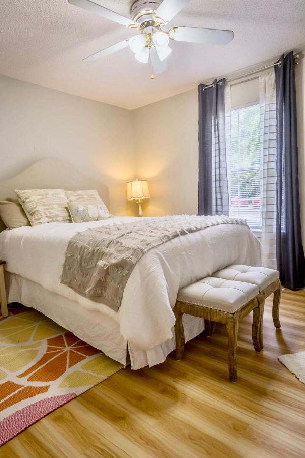 Life'S A Breeze! Updated 3B Home 10 Min To Beach! Gulf Breeze Esterno foto